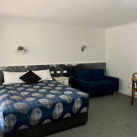 Motel Wingrove Corowa Kültér fotó